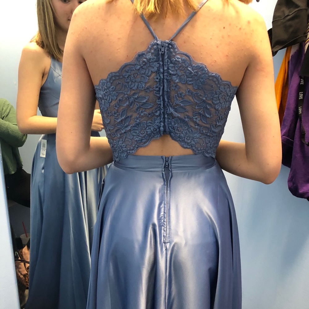 Prom Dress - Picture 2 of 3